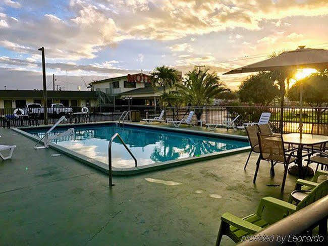 Budget Host Inn Florida City Exterior photo